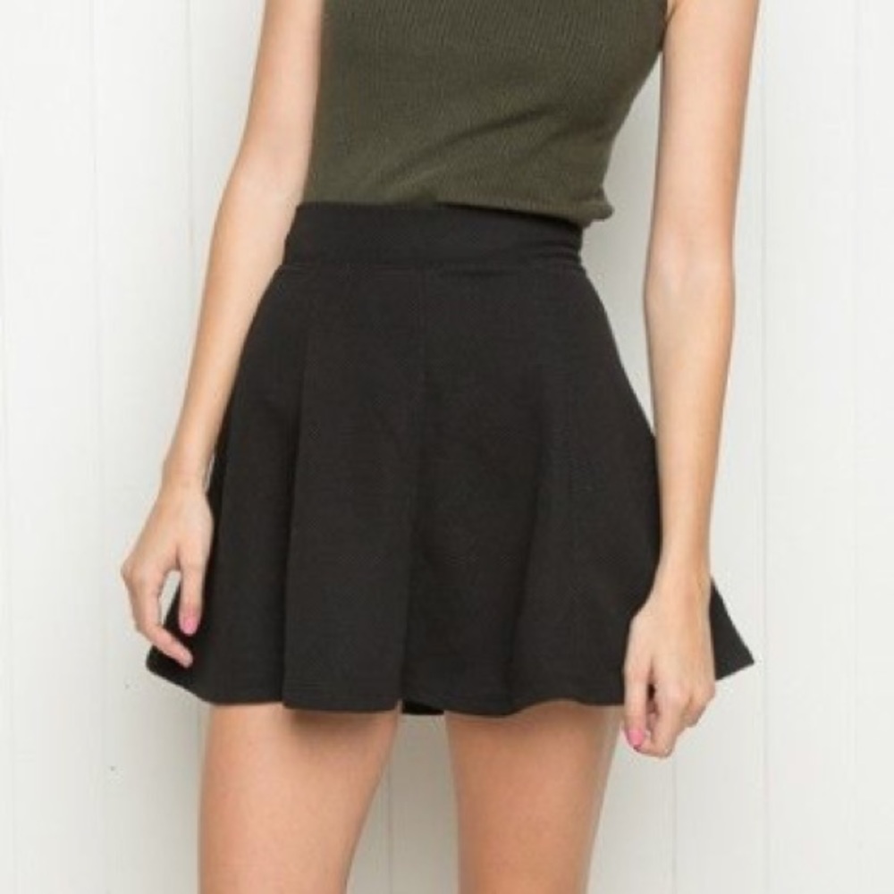 Brandy Melville skirt