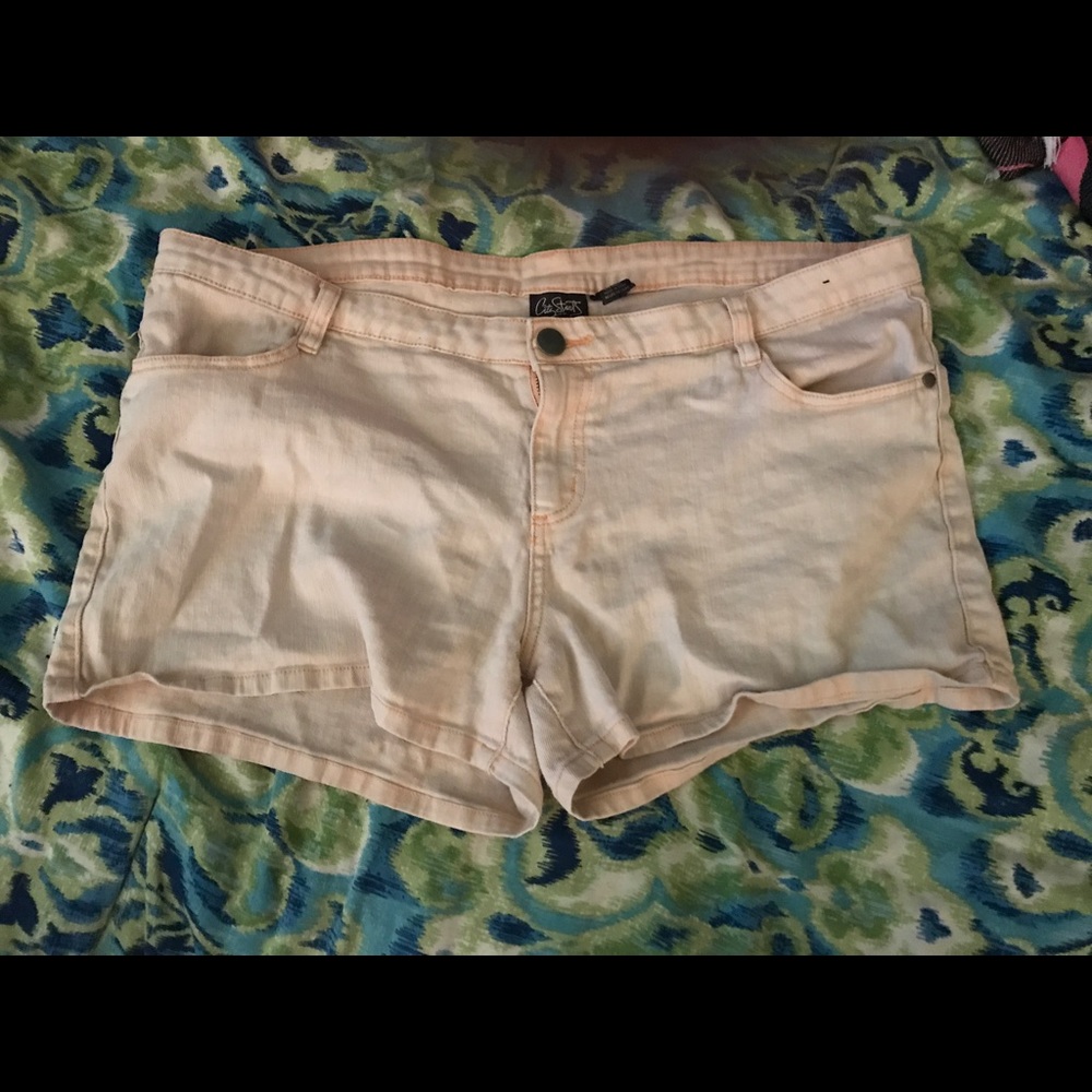 Peach Mid-Rise Denim Shorts