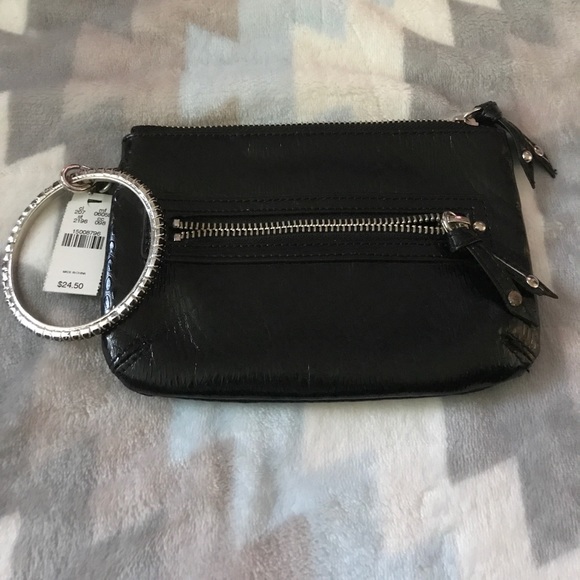 Express Handbags - Express Wristlet
