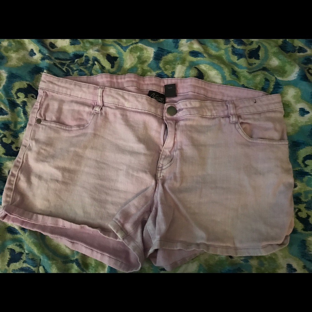 Lavender Mid-Rise Denim Shorts