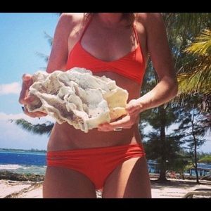 Red bikini!!