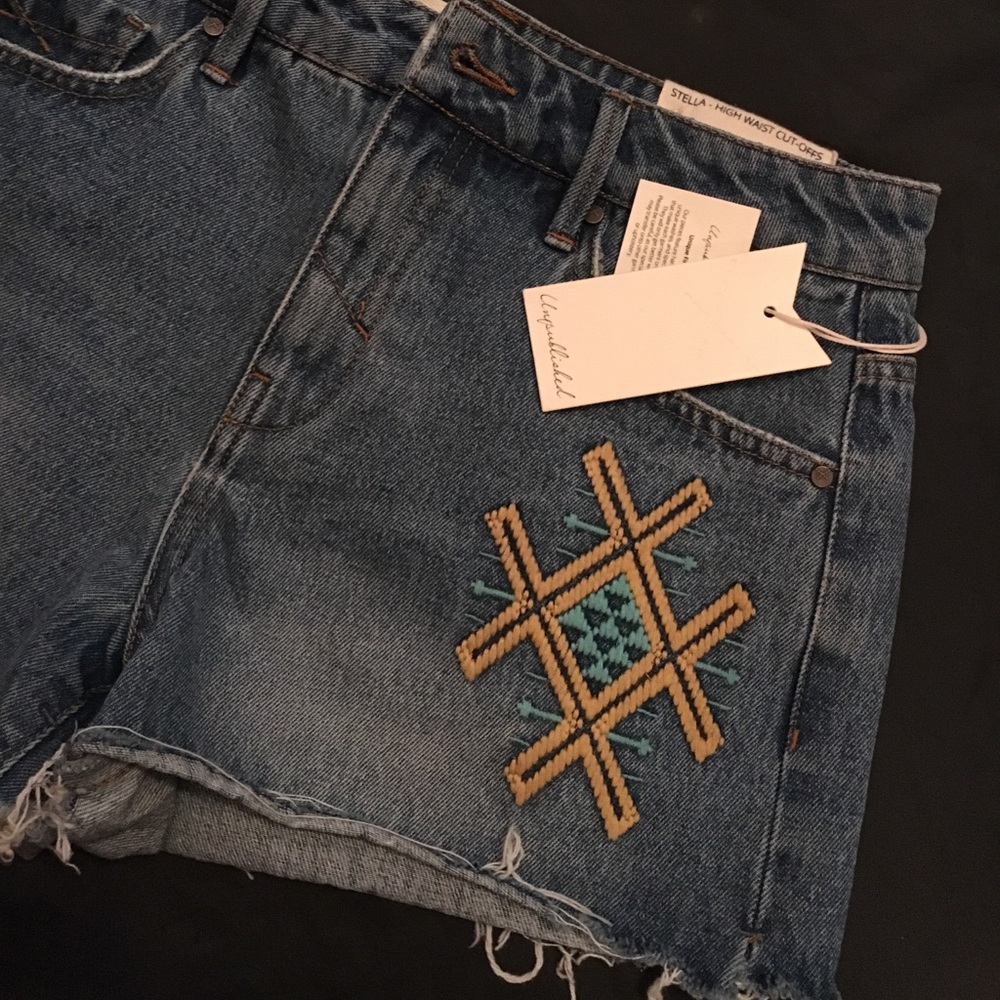 Unpublished cut-off shorts
