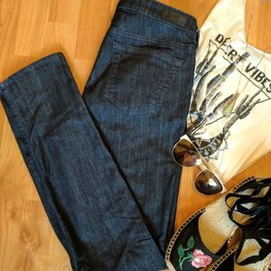 New AG Jeans the Legging Super Skinny fit 29R