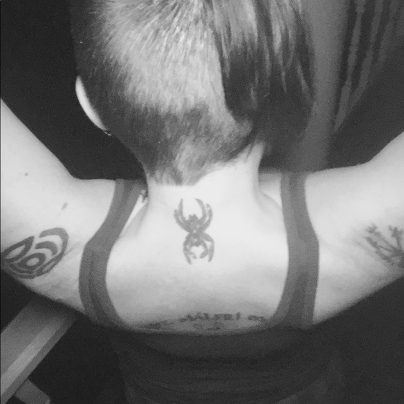 Meet your Posher, Melanie - Picture 3 of 8