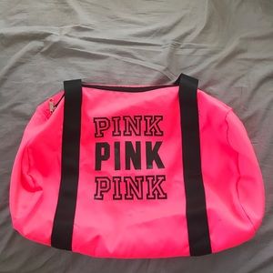Pink Victoria secret duffel bag!!