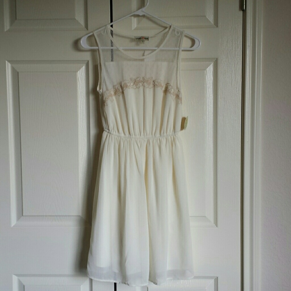 NWT Altar'd State Floral cream dress