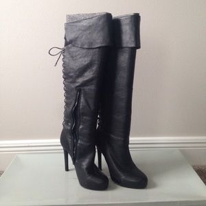 Jessica Simpson perozzi boots