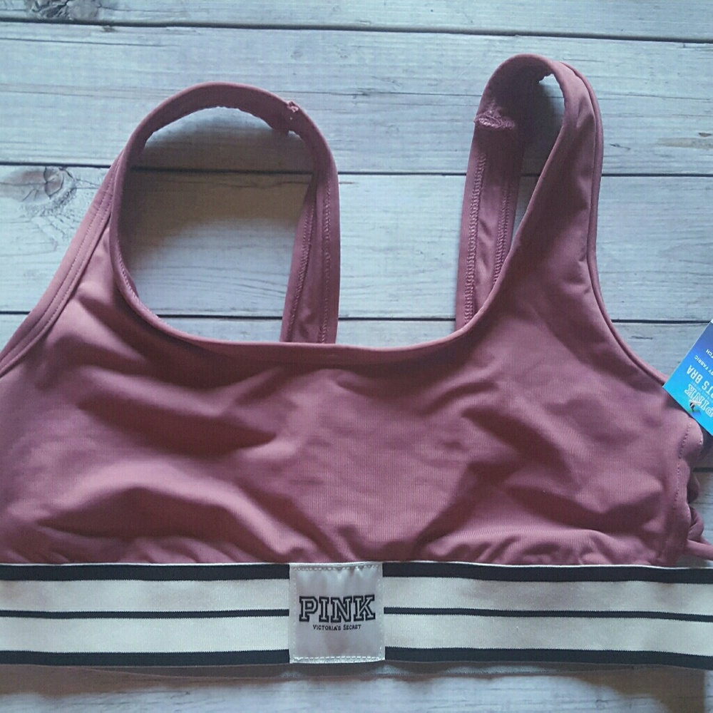 NWT VS Pink Ultimate Sports Bra Size S