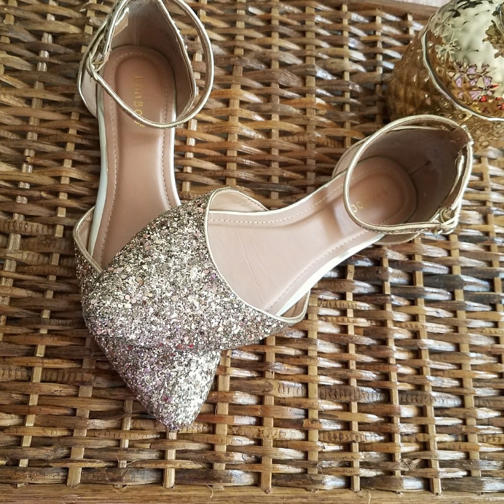 Gold Glitter Party Flats With Ankle Straps