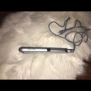 John Frieda Straightener