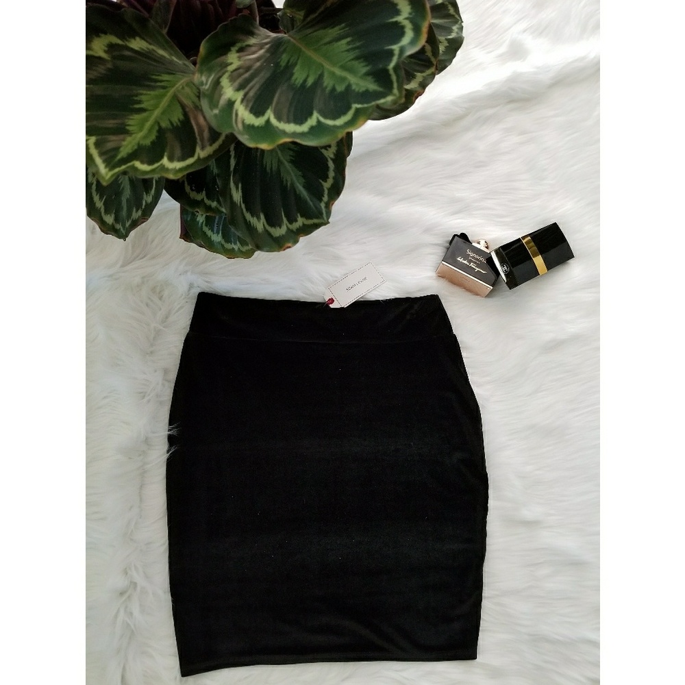 Velvet Midi Bodycon Skirt