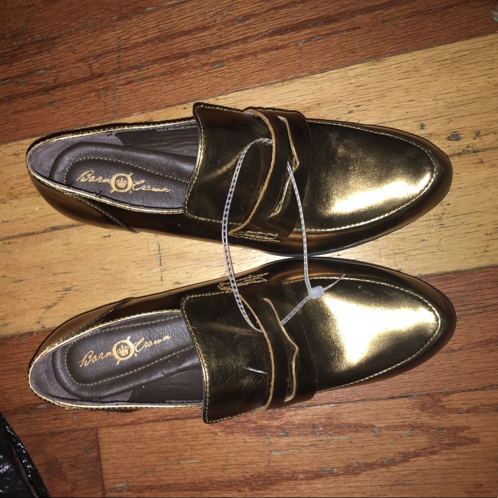 New Never Worn Loafers size 7.5