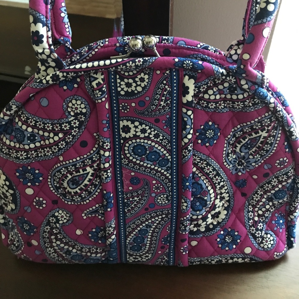 Vera Bradley Magenta Blue Paisley kisslock purse.