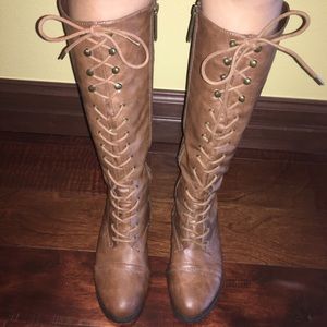 Lace up boots