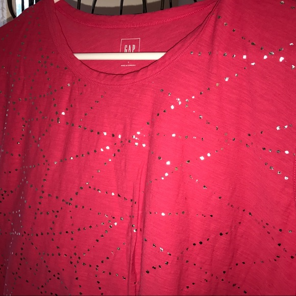 Pink Gap top - Picture 2 of 6