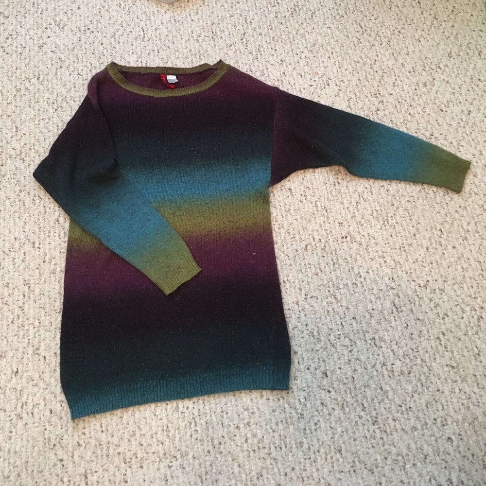 HM sweater in excellent condition