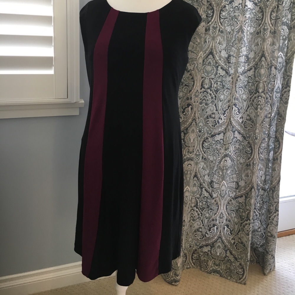 Alfani a line dress in wine and black