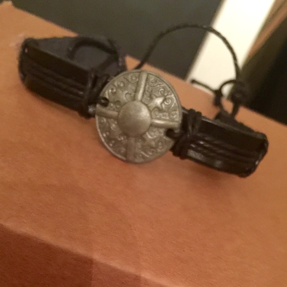 Viking Warrior Spartan Shield Unisex Handmade Vintage Adjustable Bracelet - Picture 3 of 8