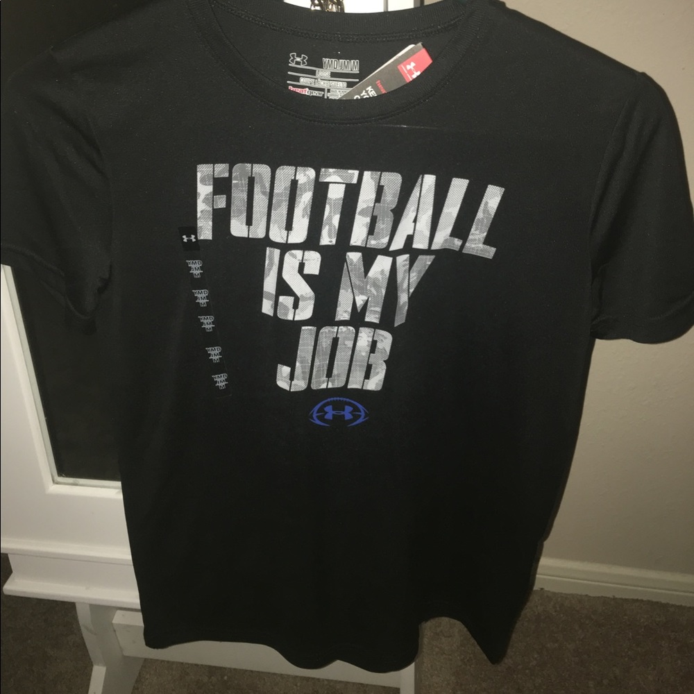 Boys Under Armor shirt