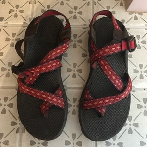 women's chacos
