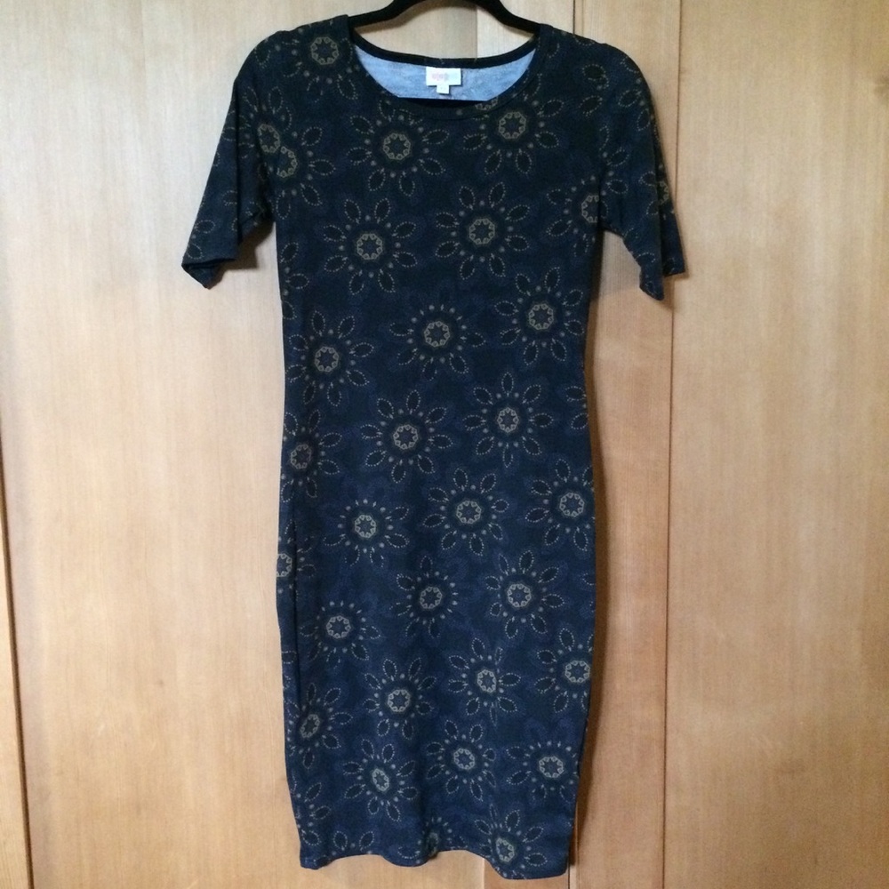 SOLD on Mercari🌟 LuLaRoe Julia - XS