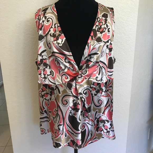 Lane Bryant Women's Sleeveless Blouse Sz 26 - Picture 2 of 6