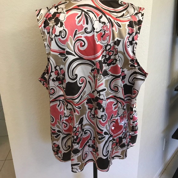 Lane Bryant Women's Sleeveless Blouse Sz 26 - Picture 5 of 6