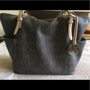 Michael Kors bag