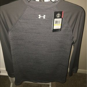 Boys Under Armor shirt