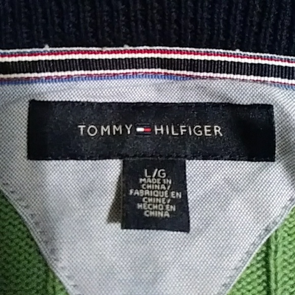 ❤HP❤ EUC Tommy Hilfiger Green V-Neck Sweater - Picture 3 of 4