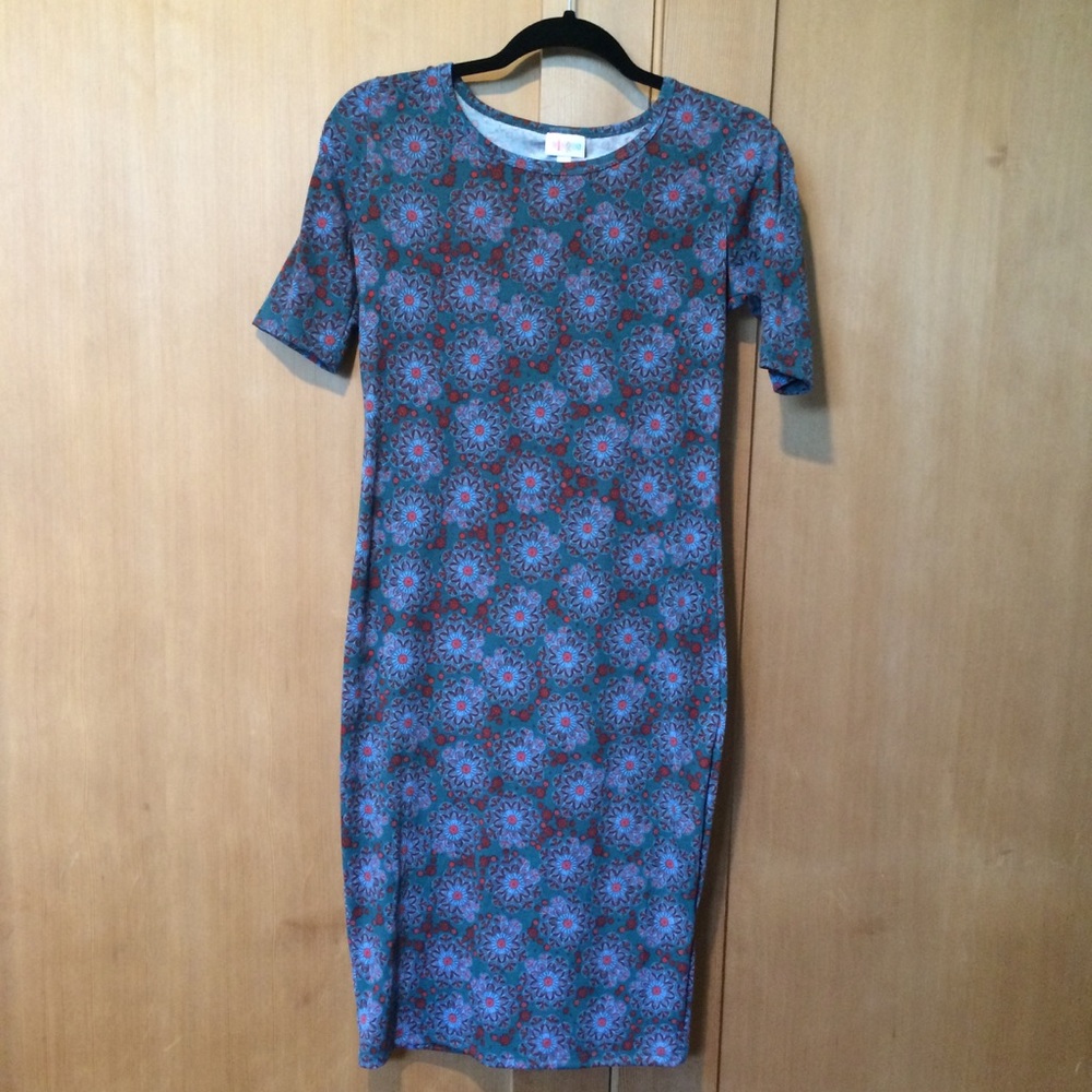 SOLD on Mercari🌟 LuLaRoe Julia - XS