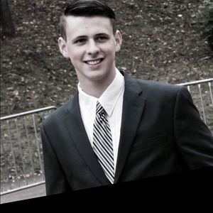 Meet your Posher, Zachary