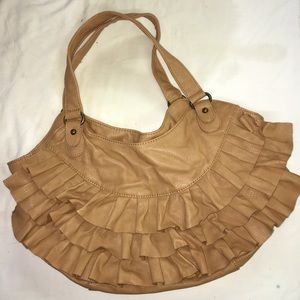 Brown purse with frills