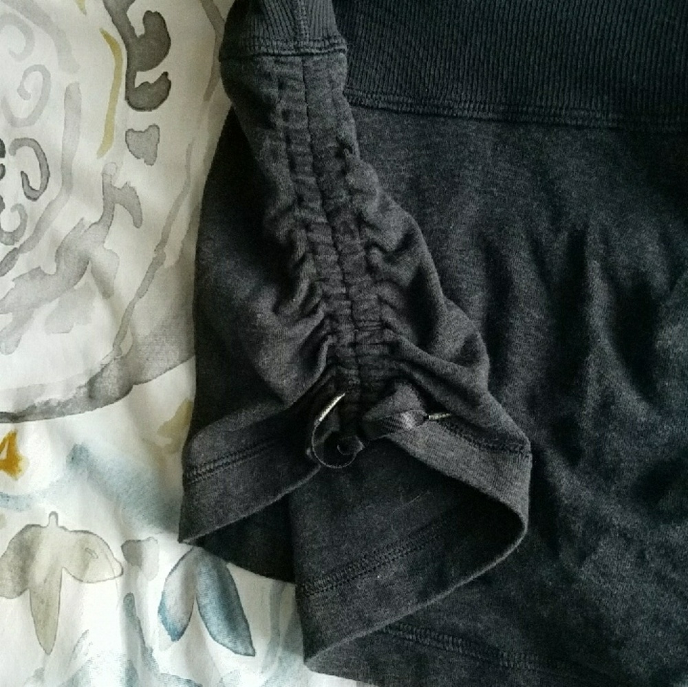 ⭕SOLD⭕Lululemon Tank - Picture 6 of 8