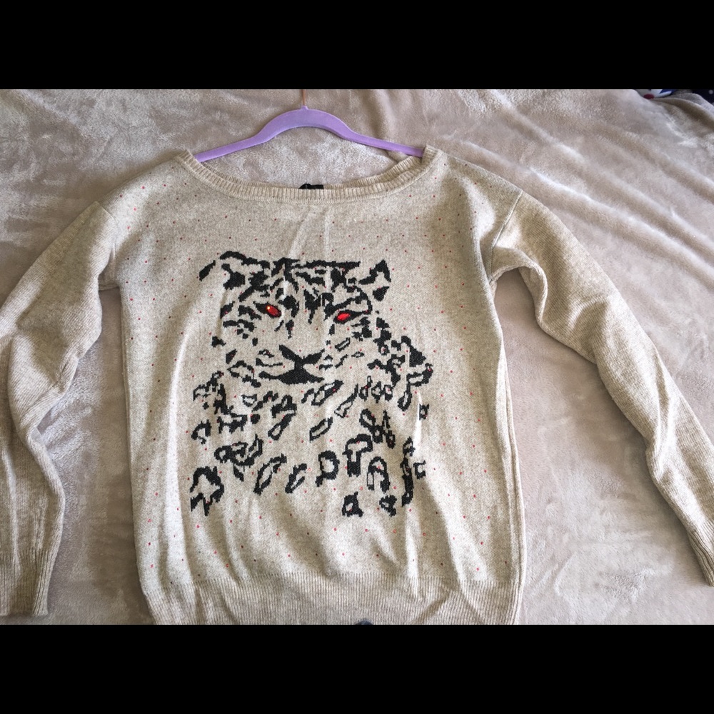 Bebe sweater