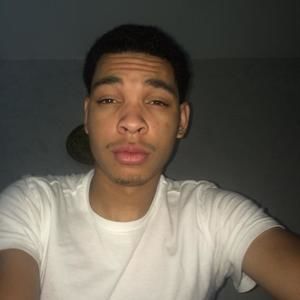 Meet your Posher, Marc