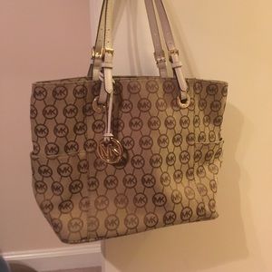 Michael Kors 100% authentic bag