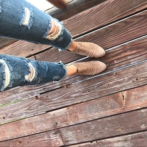 Adorable fashion booties!!