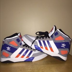 Adidas Originals Newyork Knicks High Tops NWT