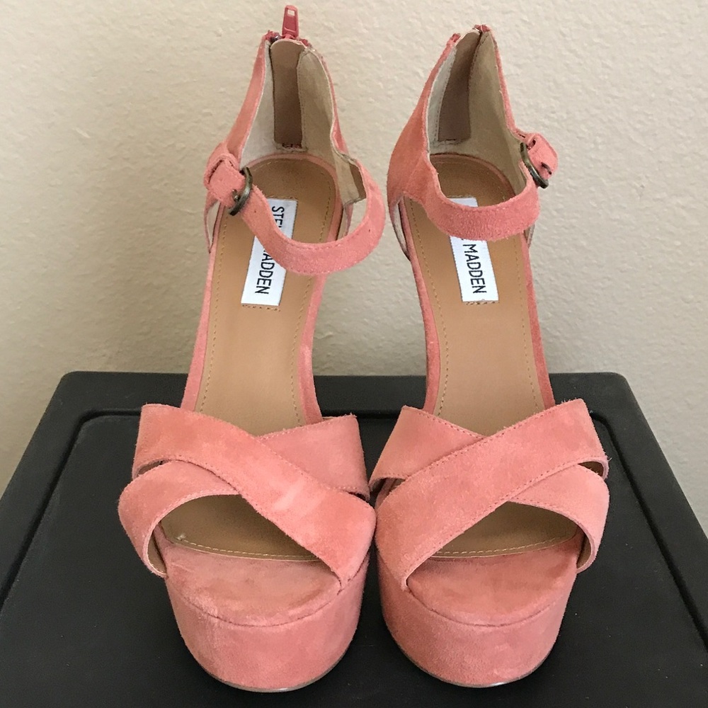 Steve Madden Suede Heel