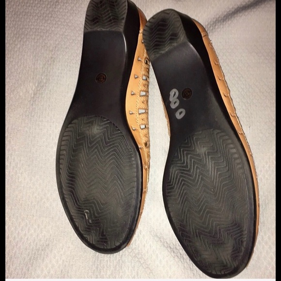 DONATED - Picture 2 of 3