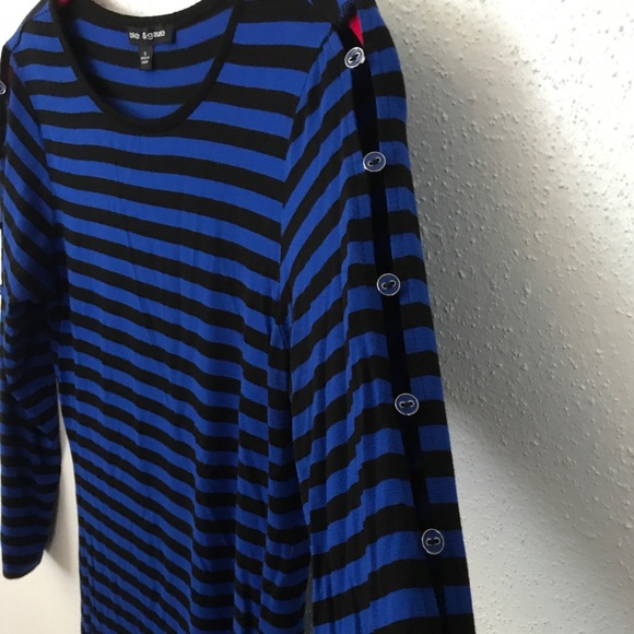 Striped Blouse - Picture 3 of 4