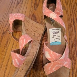 Toms wedges