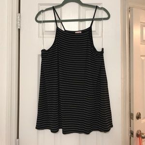 Flowy Black and White Stripe Tank!