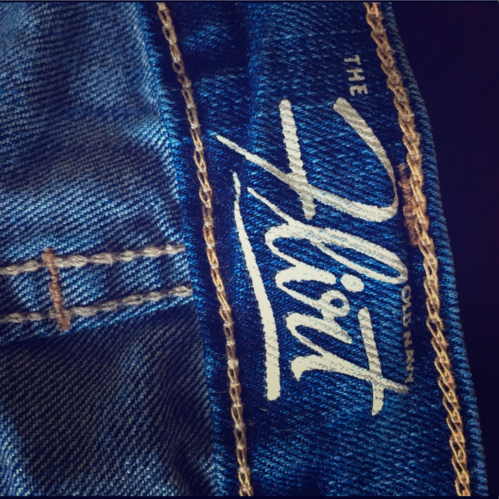 💥Bundle Special $1💥FLIRT Blue skinny jeans