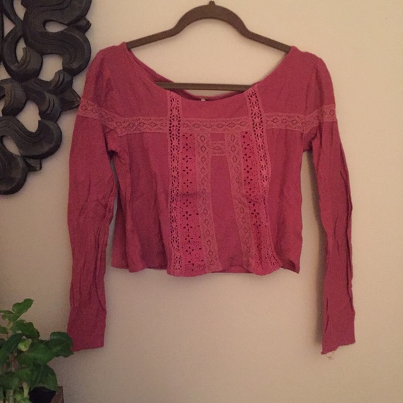 Free People Long Sleeved Crop Top - Picture 1 of 3