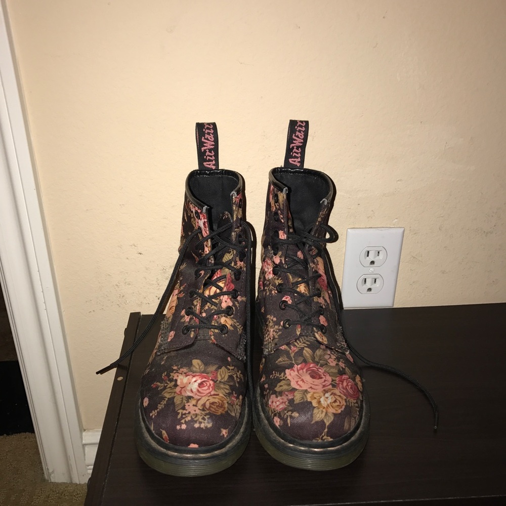 Floral Dr. Martens