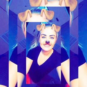 Meet your Posher, Leah