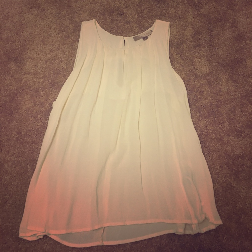 Cream pleated tank