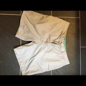 Vineyard vines men's shorts